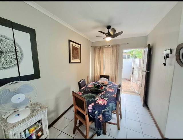 3 BEDROOM TOWNHOUSE FOR SALE IN ERASMUSKLOOF